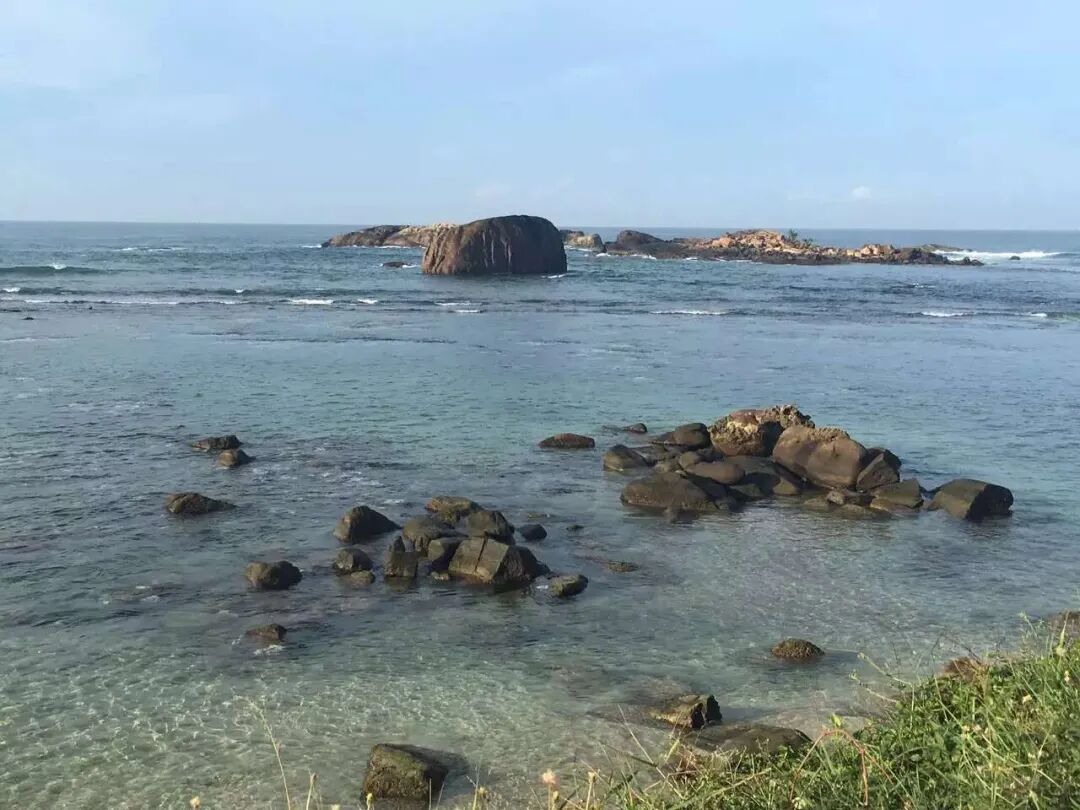 The coast, another part of the island’s story.